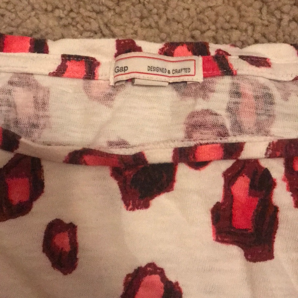 Patterned gap top - Picture 3 of 3